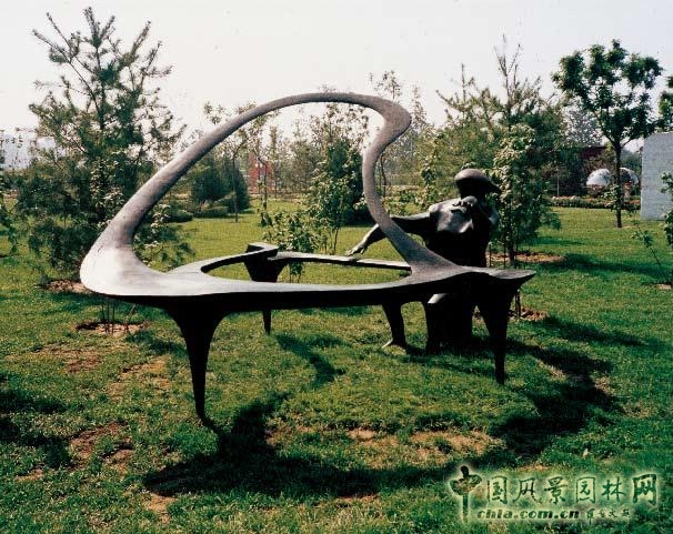 劉秀晨 綠色的云 北京 國際雕塑園 中國風(fēng)景園林網(wǎng)