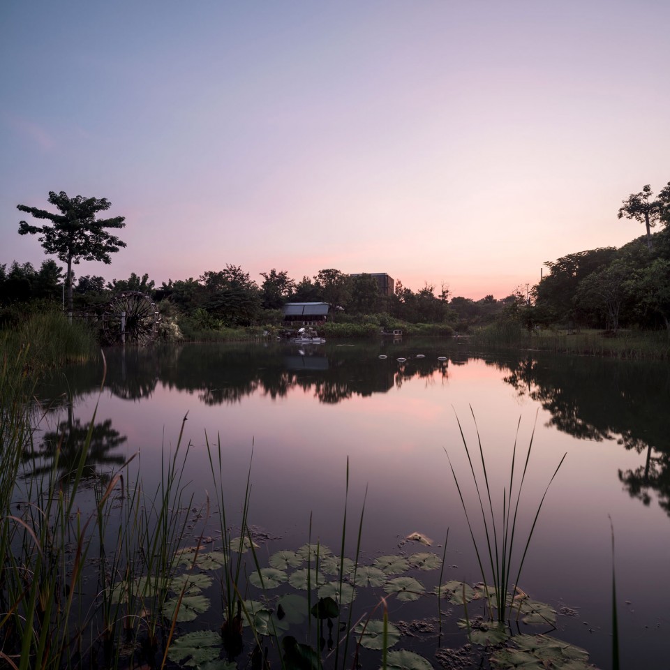 泰國：高速路旁的鄉(xiāng)土風(fēng)格開放型城市公園