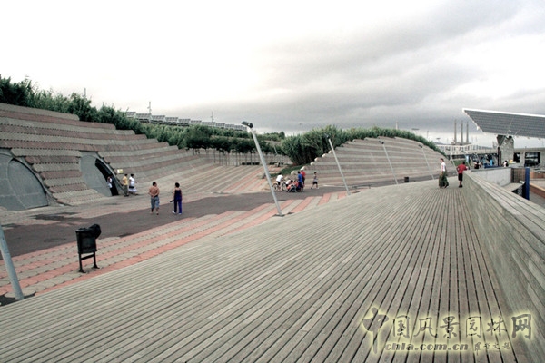 9月14日頭條：巴塞羅那S-E海濱公園項(xiàng)目賞析