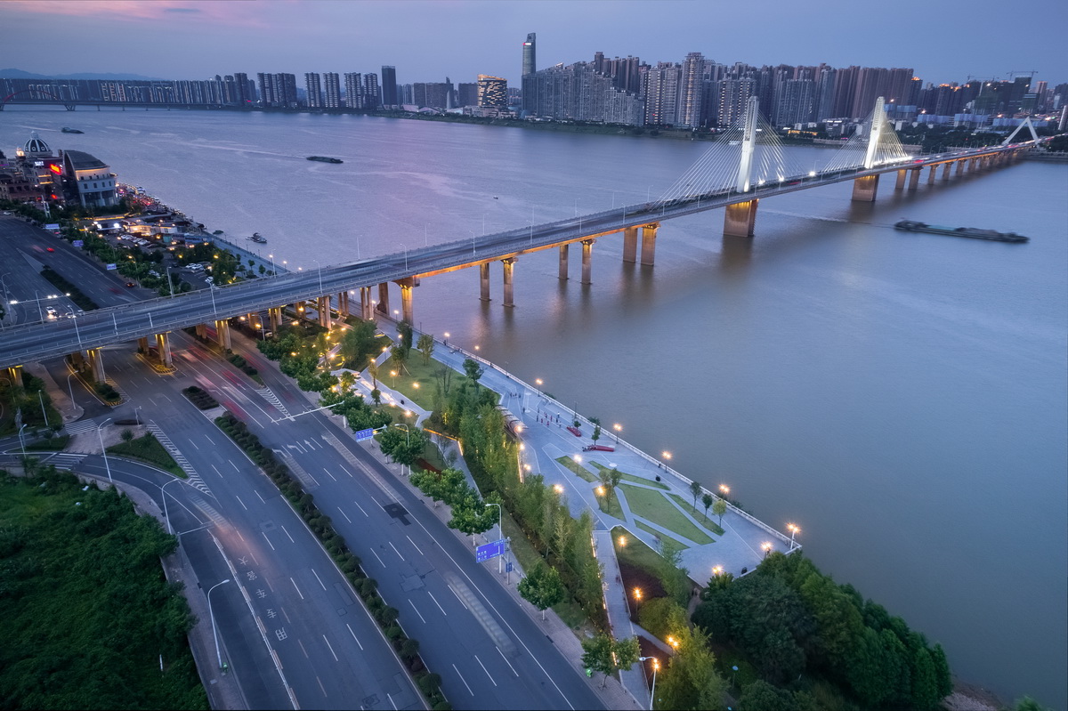 園冶杯專業(yè)獎(jiǎng)：長沙湘江西岸商業(yè)旅游景觀帶