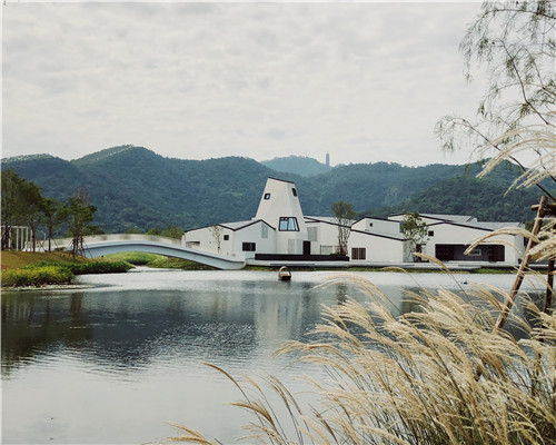 鄉(xiāng)建，留住鄉(xiāng)愁